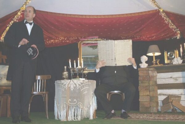 Jan Damitz in "Die Feuerzangenbowle" (Theater)